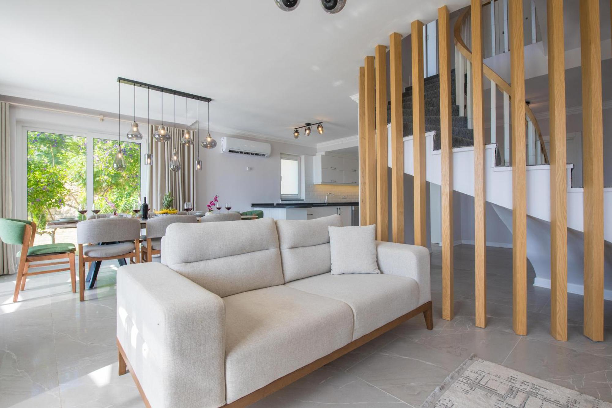 Beachfront White Villa With Private Swimming Pool カルカン エクステリア 写真